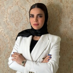 دکتر سارا بابا احمدی، پزشک فعال در حوزه زیبایی، در اصفهان