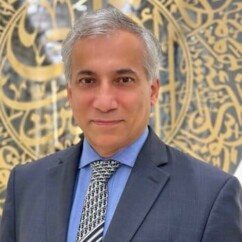 دکتر حسین ابدالی، جراح پلاستیک و زیبایی، در اصفهان