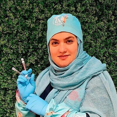 دکتر زیور عبدلی، پزشک فعال در حوزه زیبایی، در اصفهان