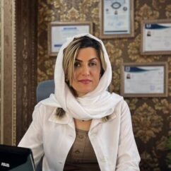 دکتر فرخنده رهنما، متخصص پوست و مو، در اصفهان