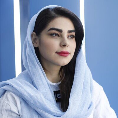 دکتر مینا نجارزاده، جراحی زیبایی چهره، در اصفهان