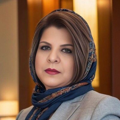 میترا داوری، میکاپ آرتیست، در اصفهان