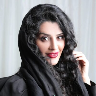 کوتاهی لیلا، میکاپ آرتیست، در اصفهان