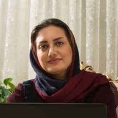 دکتر صدیقه احمدی، متخصص تغذیه، در شیراز