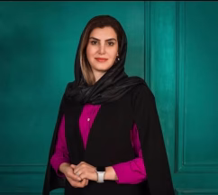 دکتر لیلا اسدپور، متخصص گوش و حلق و بینی، در شیراز